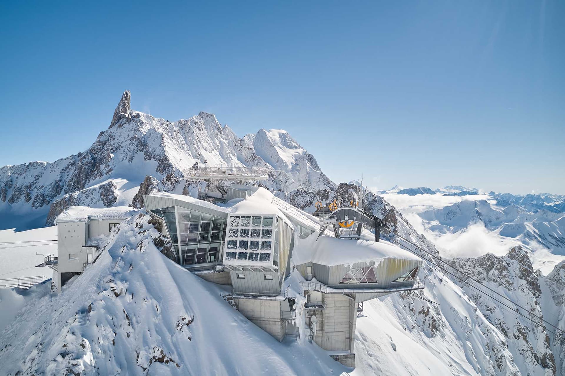 Skyway-Monte-Bianco-Courmayeur-Aiace-Bazzana