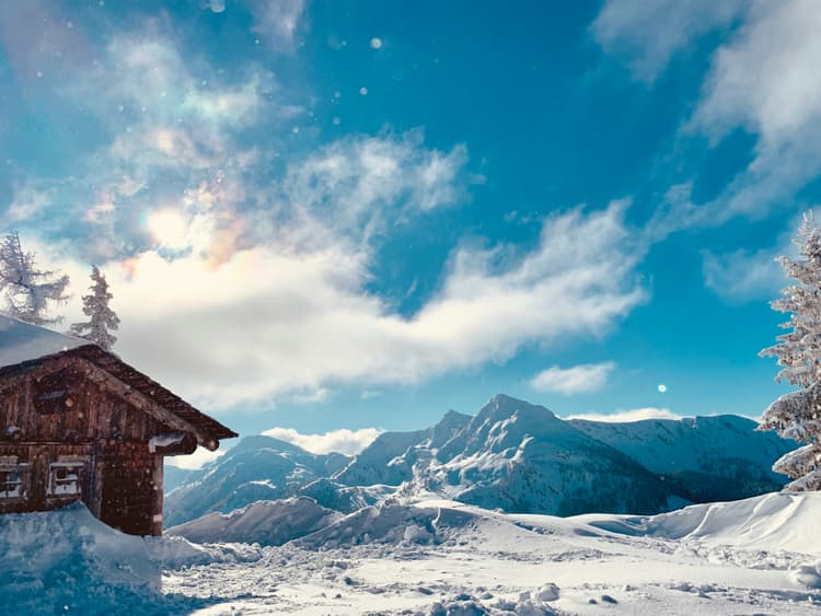 Schladming-austria-cabin-woods-landscape