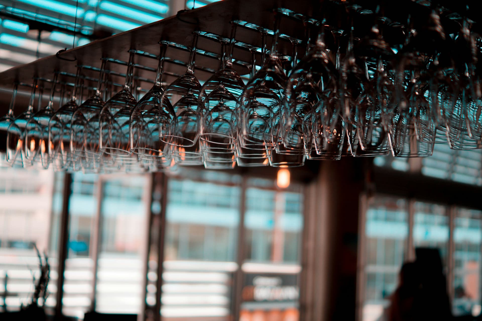 hanging-wine-glasses-on-rack