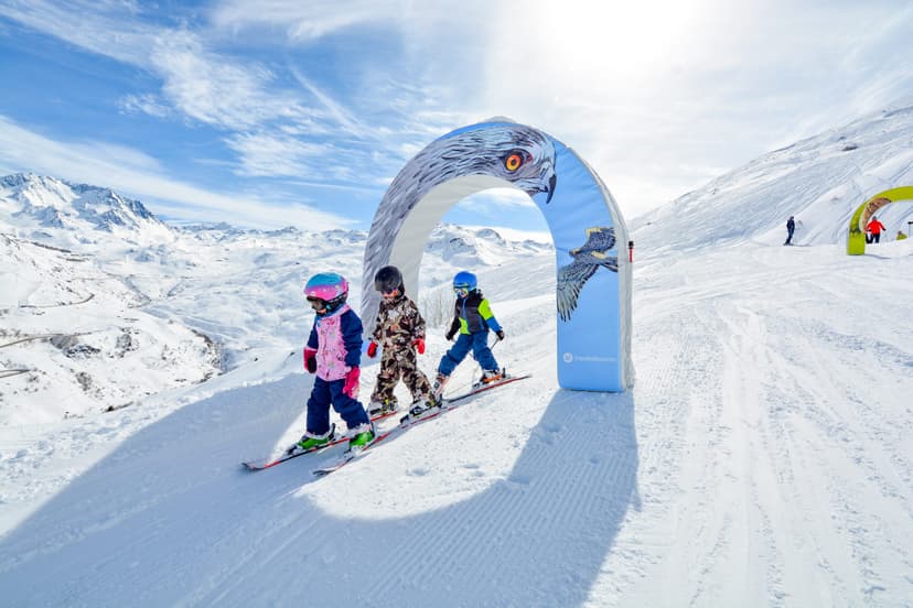 Children learning how to ski in Les Menuires ski resort